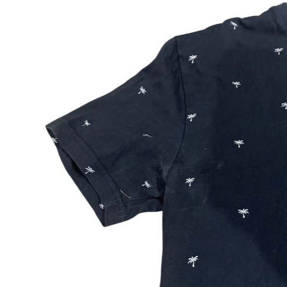 Denim & Flower cotton crew neck Tshirt for men. Black with white palm trees. - Picture 2 of 5